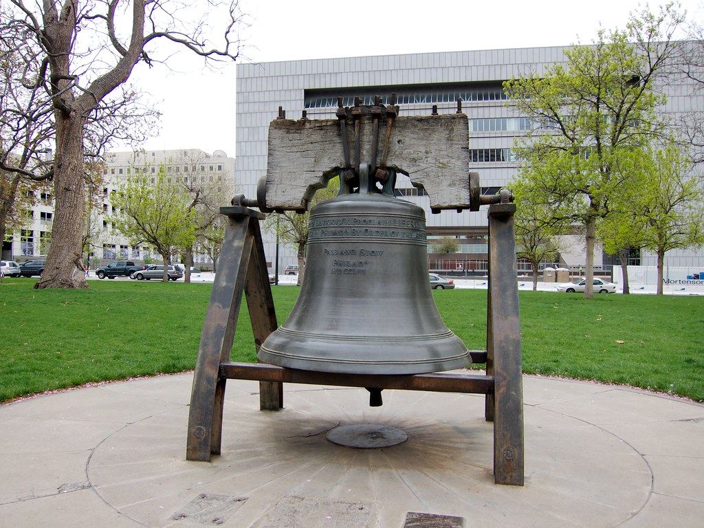 The washington dc liberty bell.