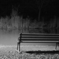 Lonely_bench-4097949558